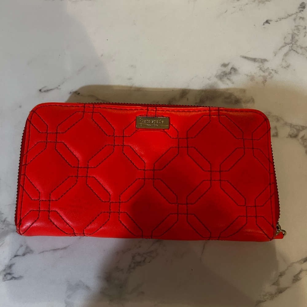 kate spade Neon Orange Quilted Geometric Zip Wallet with Gold Plate